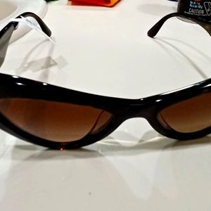 New dolce & Gabbana women sunglasses